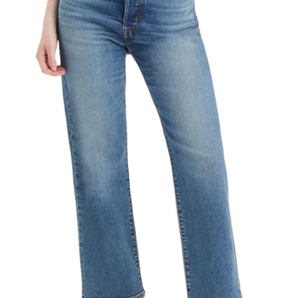 Levi's Women's Ribcage Straight Ankle Jeans
